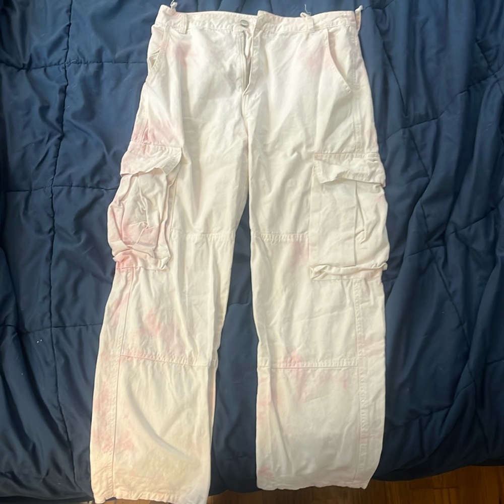 White and pink cargo pants